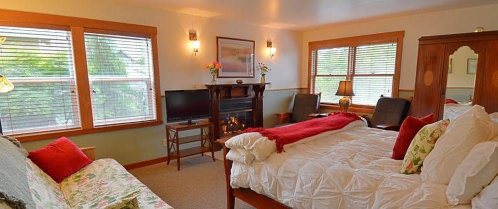 The Heron Inn And Day Spa La Conner Exterior foto